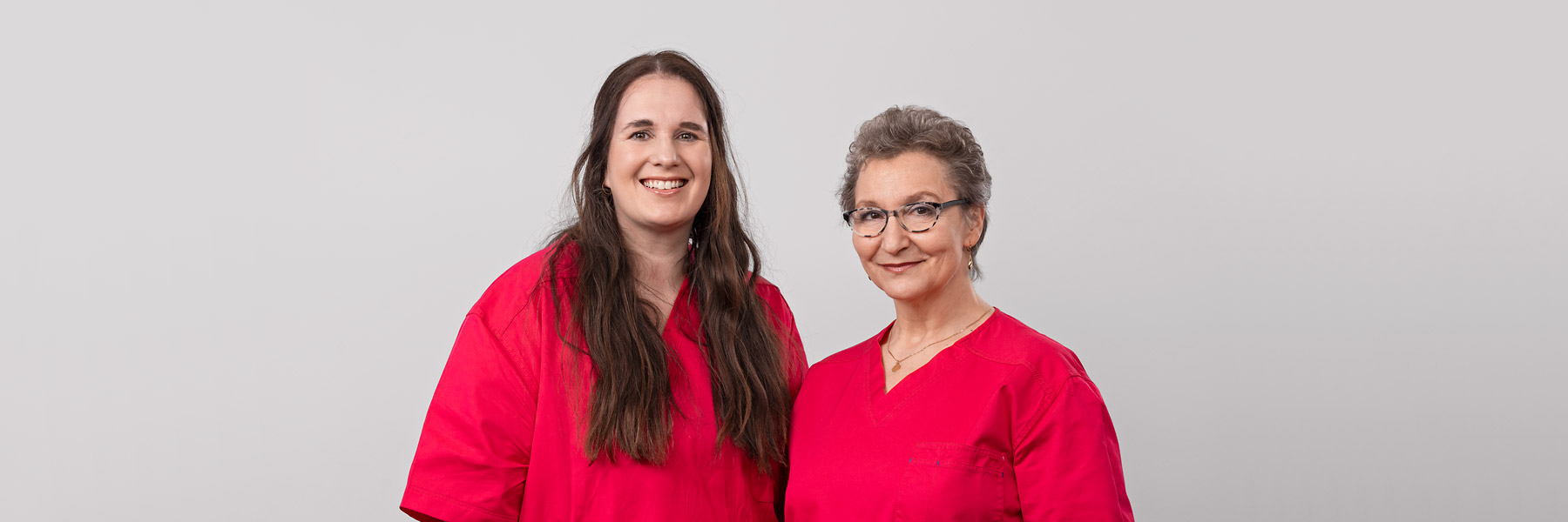 Hier sehen Sie das Prophylaxe-Team von paro-implant in Münster